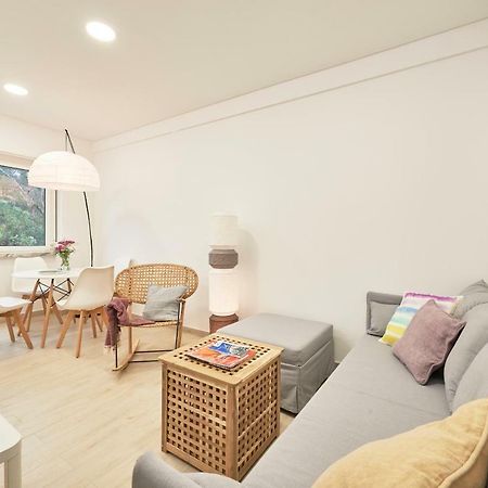 Light Apartment With Amazing Balcony, By Timecooler Lizbona Zewnętrze zdjęcie