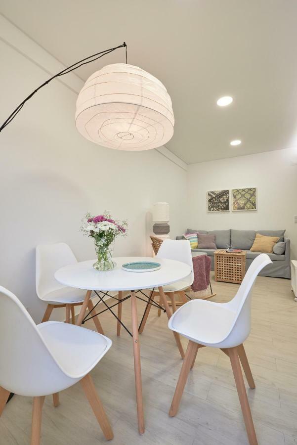Light Apartment With Amazing Balcony, By Timecooler Lizbona Zewnętrze zdjęcie